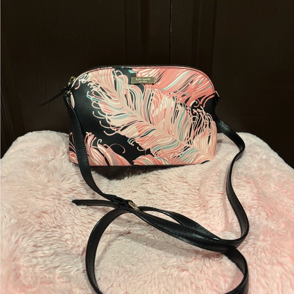 Kate Spade NWOT Mini Pippa Feather Crossbody Bag - Picture 3 of 9